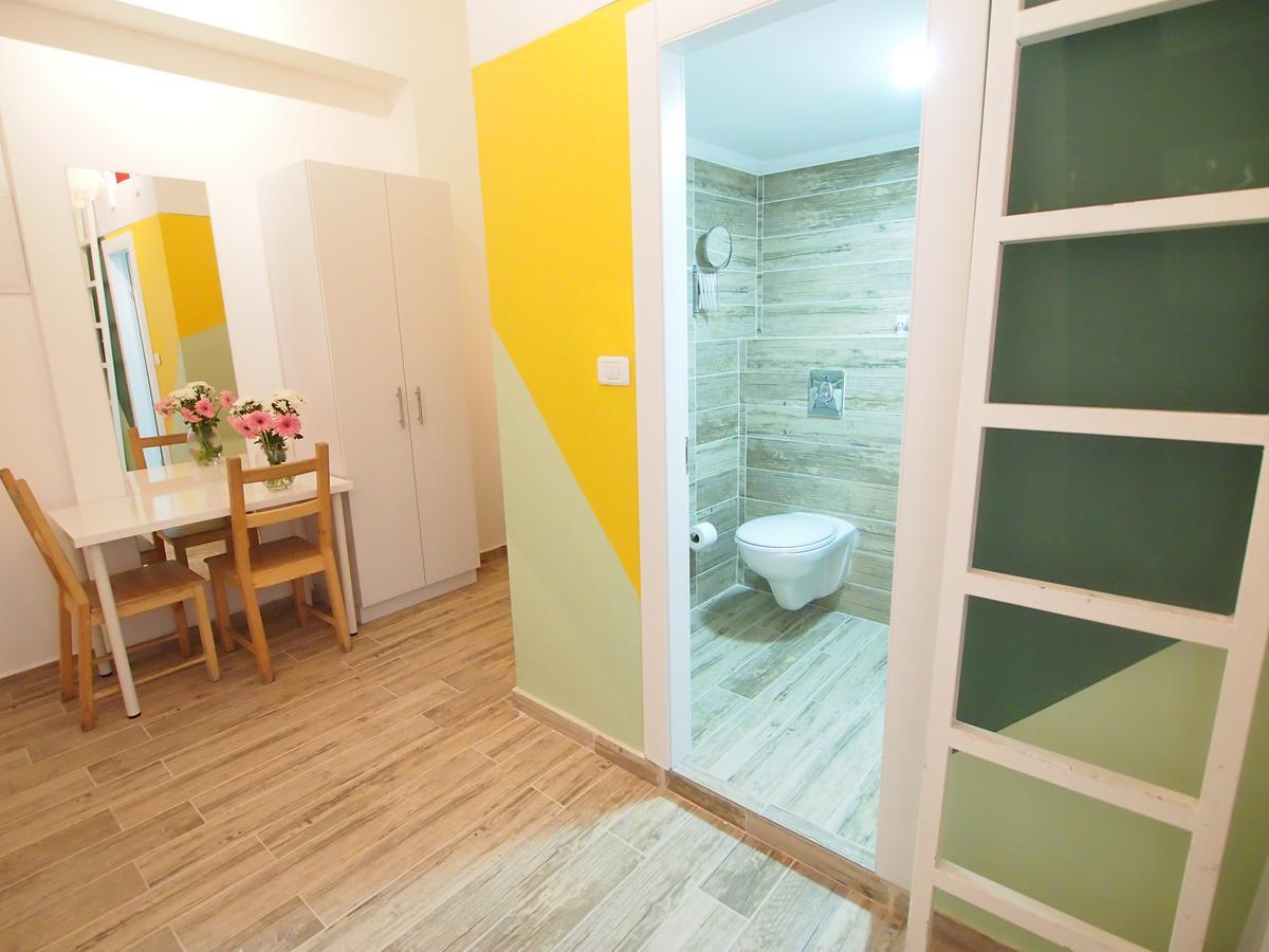 Paamonim Studios (Adults Only) Jerusalem Exterior photo